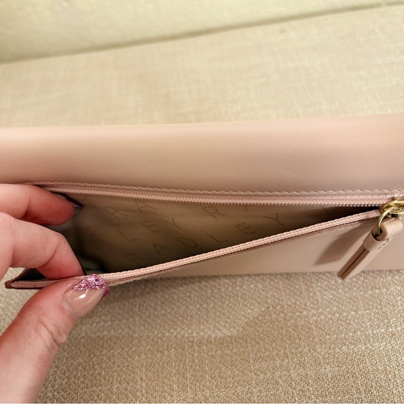 NWOT-- Radley London Light Pink Love Potion Wallet (comes with dust bag) - Picture 6 of 9